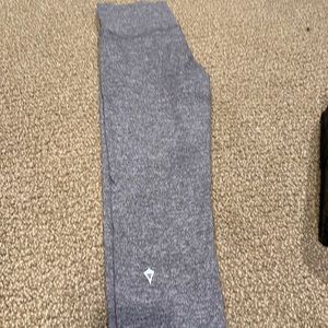 Girls  ivivva tights.